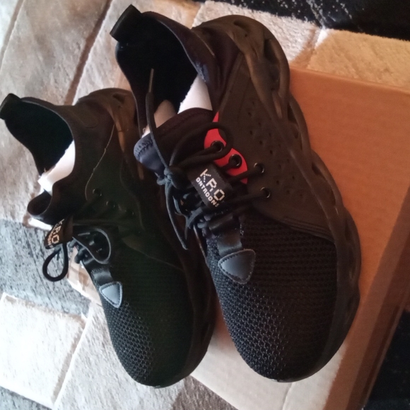 Nice real nice instructable sneakers/ boots - Picture 4 of 12